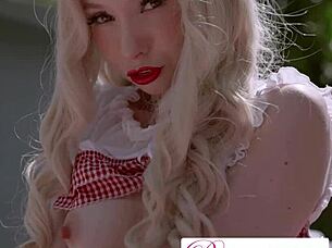 Kenzie Reeves Craves Your Creampie Deepthroat Feeding