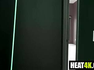 Goth milf melanie hicks sucks cock in gotham porn parody trailer