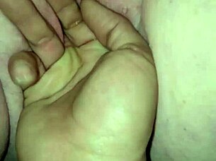 redhead bbw fingers hairy clit to squirting orgasm explosion