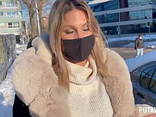 Tourist Leidy Leon swallows Torbe's load in caught fuck