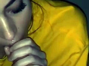 teen delivers mind-blowing deep blowjob skills