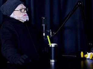 watch safada's sensual strip tease tits out trans fantasy virgin story!