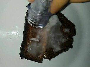 Bukkake Cumshot Covers Bolo in Sticky Food Blowbang