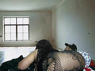 venezuelan babe pays rent with hot blowjobs in colombian room rental