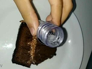 Bukkake Cumshot Covers Bolo in Sticky Food Blowbang