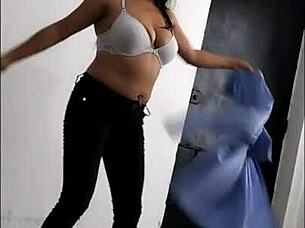 curvy latina social worker dances big tits ass for kinky raise