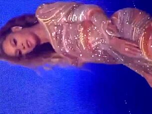 Wow Beyonce's Big Ebony Ass Shakes In Tribute
