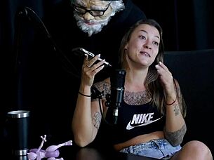 watch safada's sensual strip tease tits out trans fantasy virgin story!