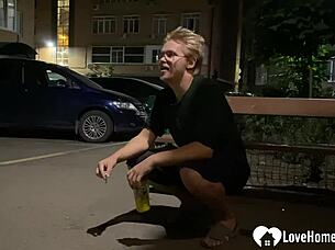 Nerdy brunette babe kneels sucking monster cock outdoors