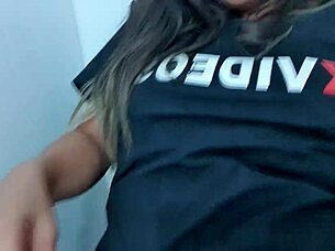 eduardo do whatever you want with my hairy latina ass