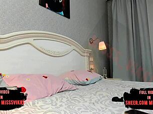 misssvikk alone at last toys her perfect body wildly