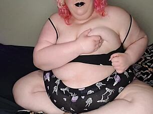 Gothic BBW commands your jerk off with hairy pussy