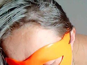 oh god my slutty wife masturbates cameltoe pussy for hubby's boss raw