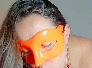 oh god my slutty wife masturbates cameltoe pussy for hubby's boss raw