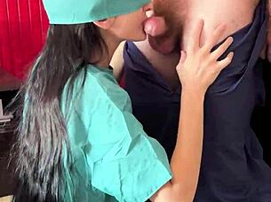 Succhia Lara Succhia: Nurse Cosplay Blowjob Creampie In Hospital!