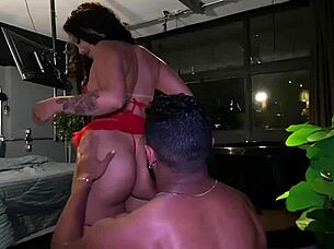 Tight Pussy Slut Cachinhos Squirts On Bbc Anal Creampie Ride