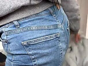 venezolana wakes me up sucking my monster cock then rides hard 🍆😍💦