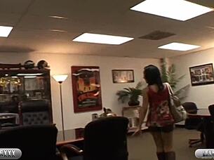 lexington steele stuffs misti love's mouth then pounds her big bubble butt