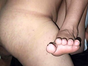 wanna hear her juicy moans as i rip off those tight panties?