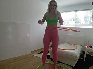 hey samantha shove those toys deep in your big pussy