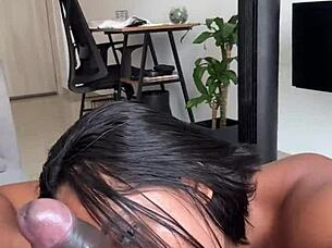 Stepbro's bbc gets sloppy amateur blowjob from curvy nysdel