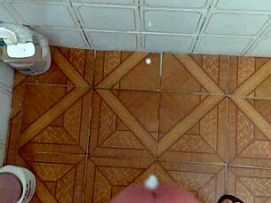 minha linda gozada drips everywhere hot and heavy