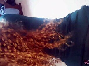 Housewife sneaks boss pounding for cash in hotel