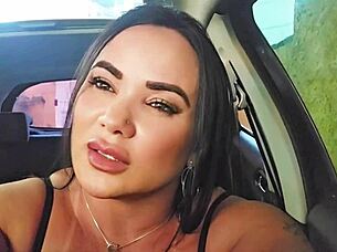 safada app driver waits for married guy in parking lot