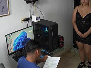 Girlfriend Gives Delicious Office Blowjob Surprise!