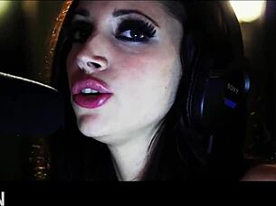 Big tits blonde milf enjoys pub fuck with sensual riding