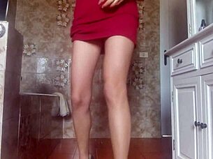 WET PUSSY NERD PEES IN TIGHT SEXY DIAPER DRESS HOT AMATEUR CLOSEUP!