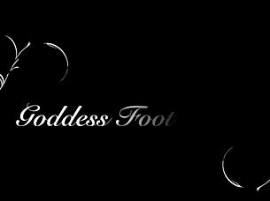 goddess milf's wrinkled toes demand your devoted foot worship