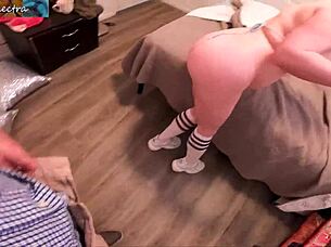 big booty pawg craves hard pounding from muscular stud missionary doggystyle