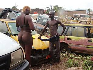 Garage Quickie Bareback Plump Client Big Black Cock