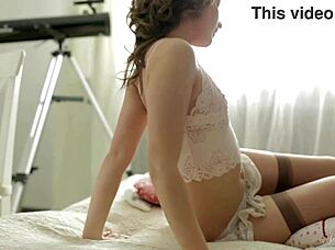 finding jessie's tight teen magic button sesh