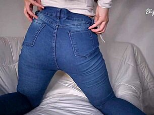 friend's cheating girlfriend's huge ass rides creampie cowgirl