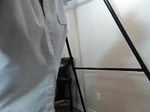 maxine x squirts from anal toys and cunilingus play