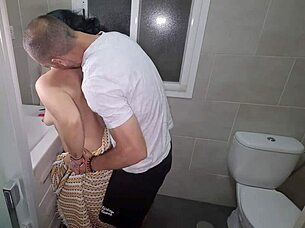 Curvy milf bends over in bathroom for deep creampie doggystyle homemade