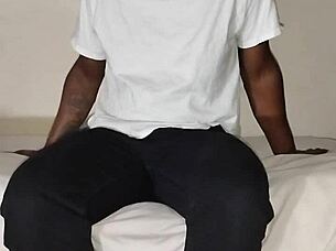 jeans-clad wrestler masturbates freely craving more join-in action