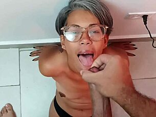 milf nails facial cumshot challenge in spanish porn 😏