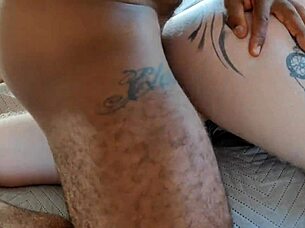 we catch pale beauty for juicy double penetration fun