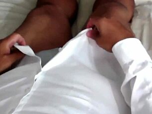 gf cums hard on thick toy