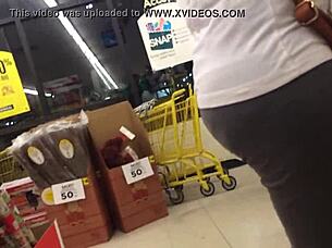 Two Moms Shopping Candid Hidden Cam 🛍️👀