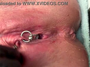 Wanna see my pierced clit throb while I rub in latex gloves then pee hard?