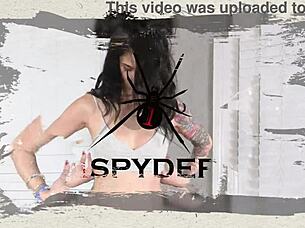 jazmin dances naked shaking curvy ass in homemade photoshoot tease