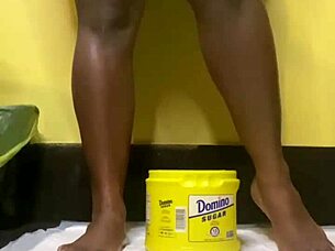 Wanna see this ebony babe unleash her kinky watersports fetish?