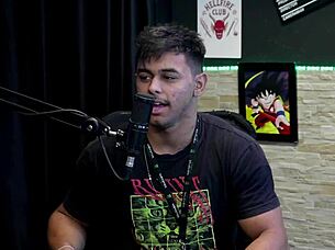 tough eating girl no fetish deals she shows sex position and rides - guilherme filmmaker