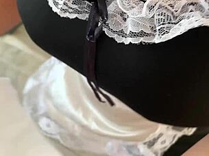 Hotel maid no panties masturbates wet pussy big natural tits orgasm