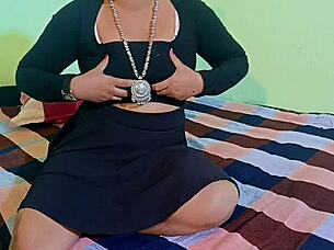 Horny desi girl deepthroats boyfriend bbc rough first time