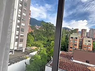 sharing bed leads to hot ebony stepsis pounding